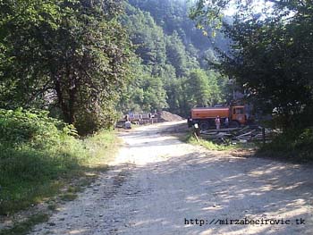 05-08-2004_01